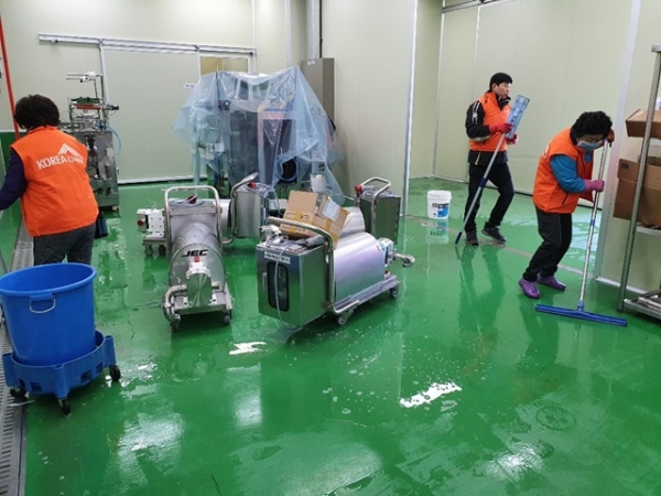 0ec31eaf56854f28197e1c85a307ac8f_1757299967_0343.jpg